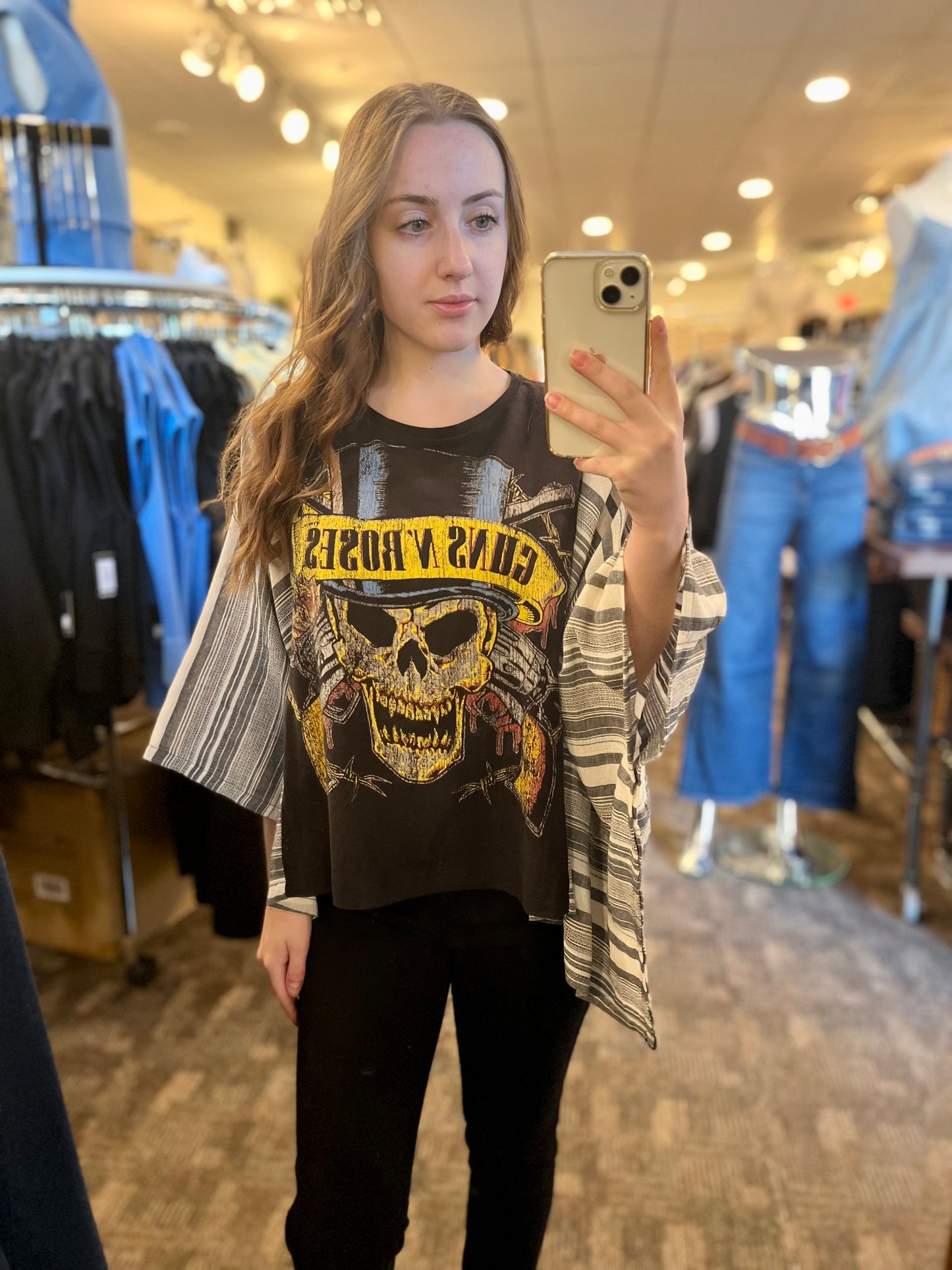 Shannon Passero Guns N Roses Pullover