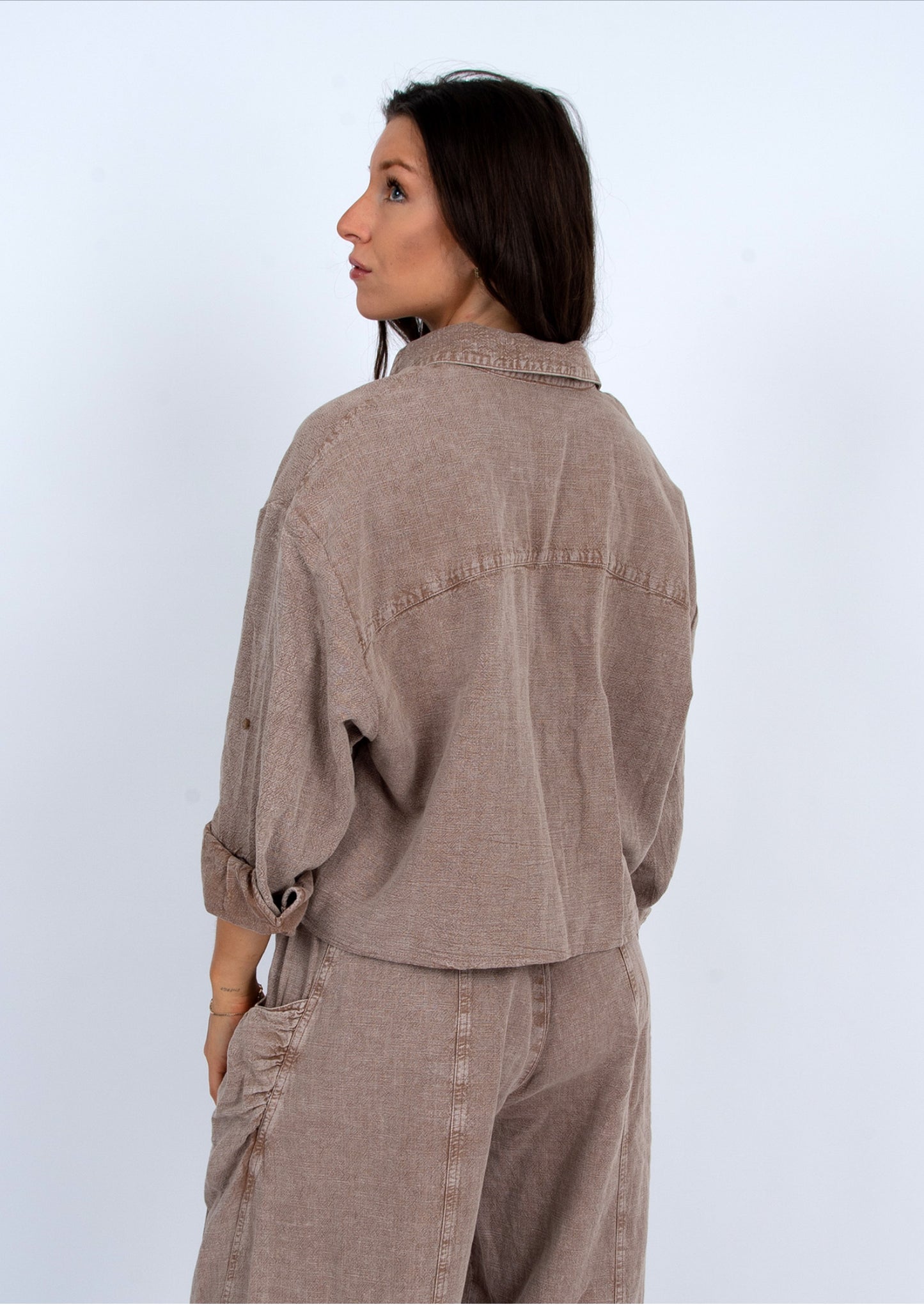RD Style Kerwin Cropped Shirt Acorn