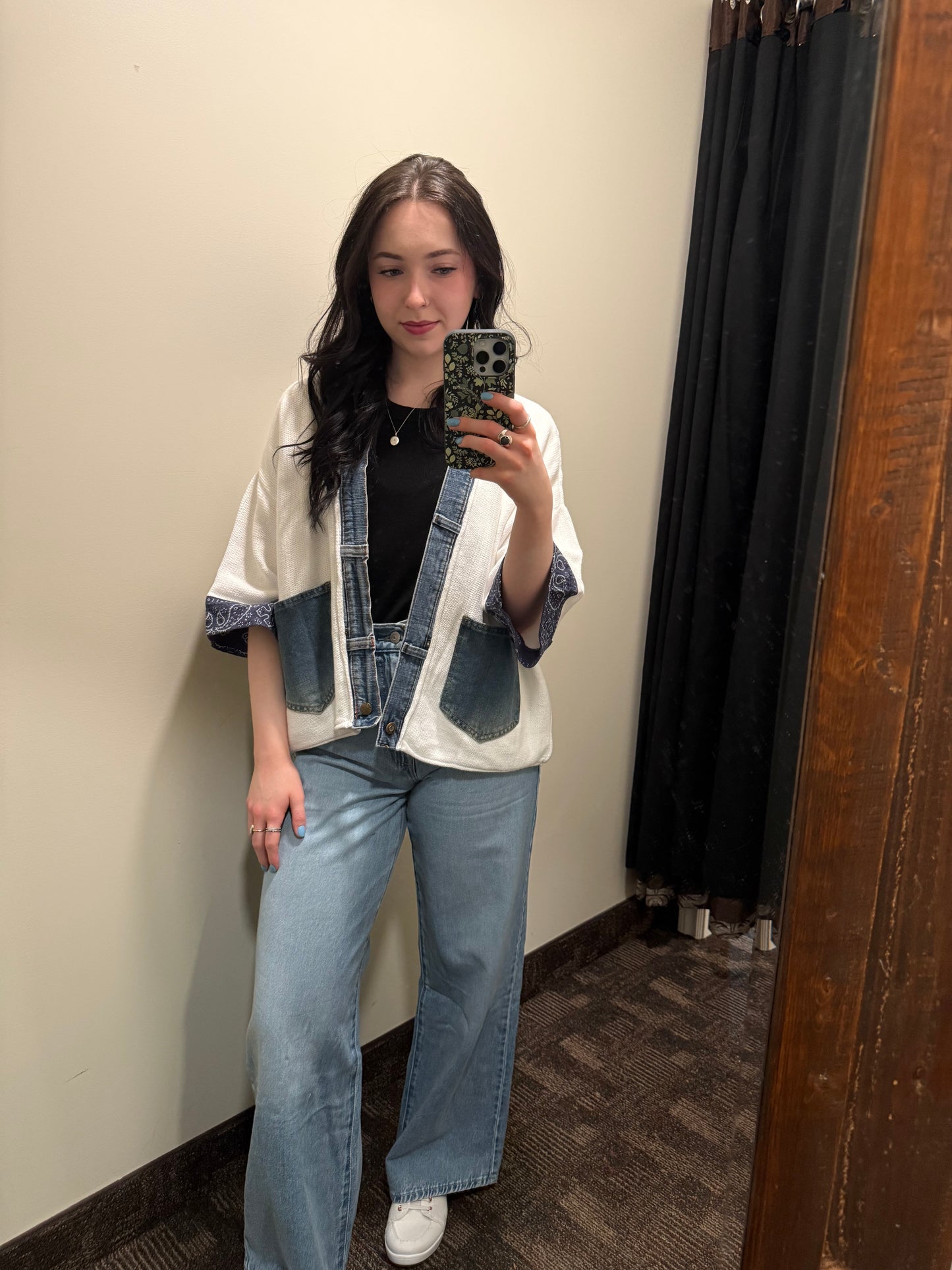 Shannon Passero Band Cardigan Bob Marley