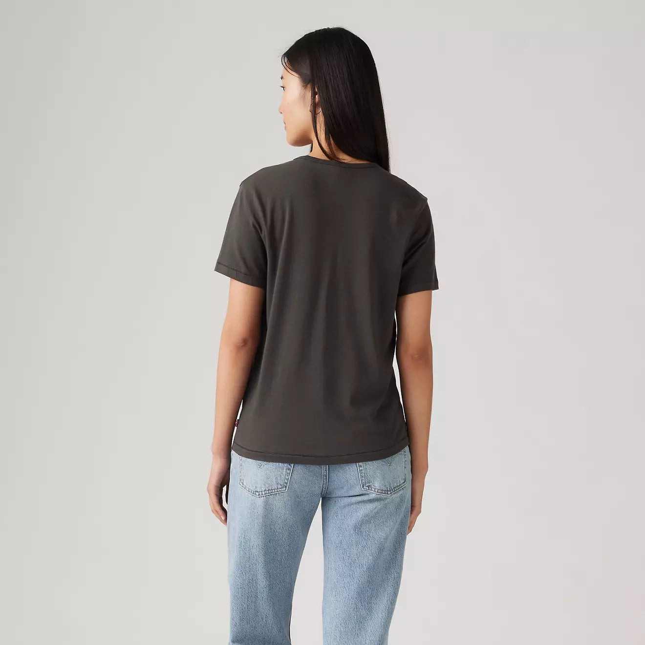 Levi’s Iconic Graphic Tee