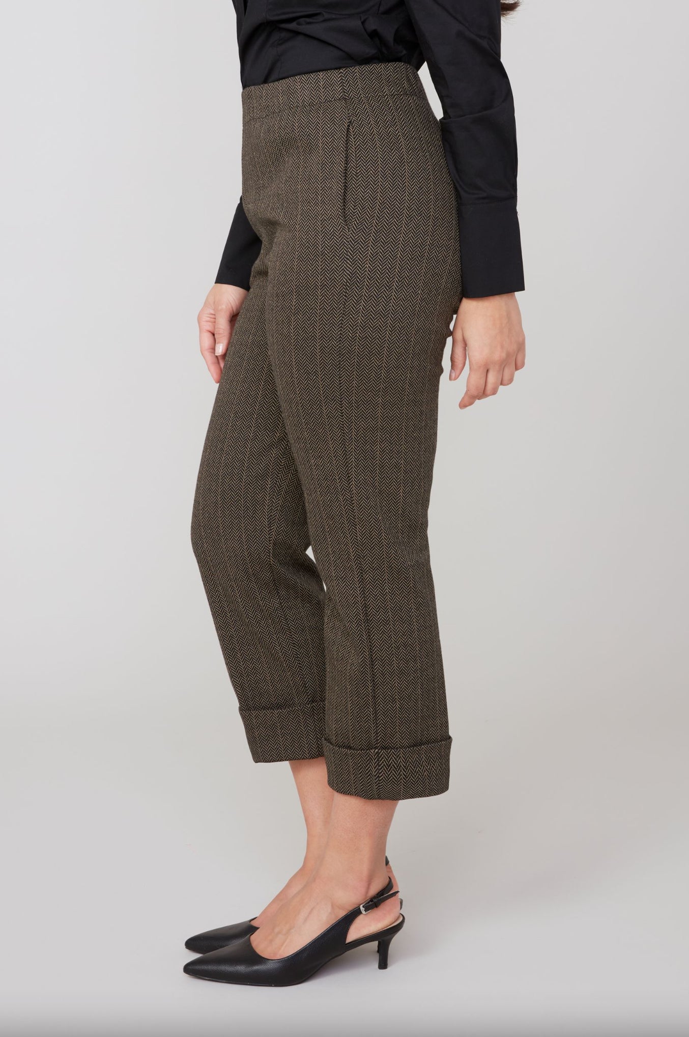 Renuar Knit Cropped Pants Tan