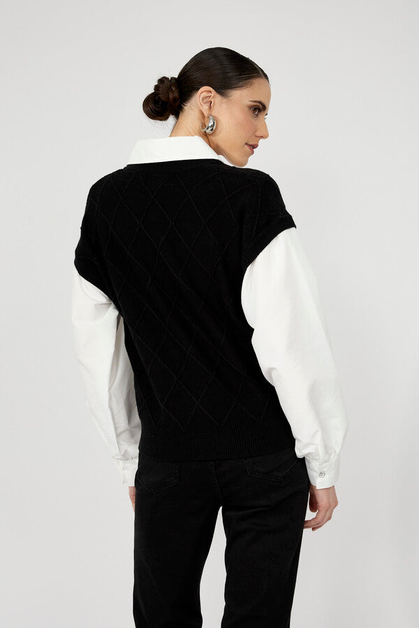 Frank Lyman V-neck Diamond Puff Sleeve Style 253828