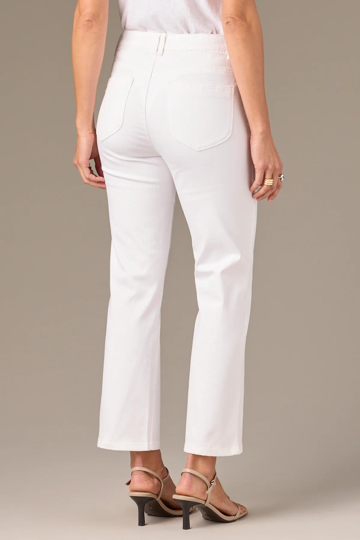 Wit & Wisdom Bennett Cropped Barely Boot Jeans White