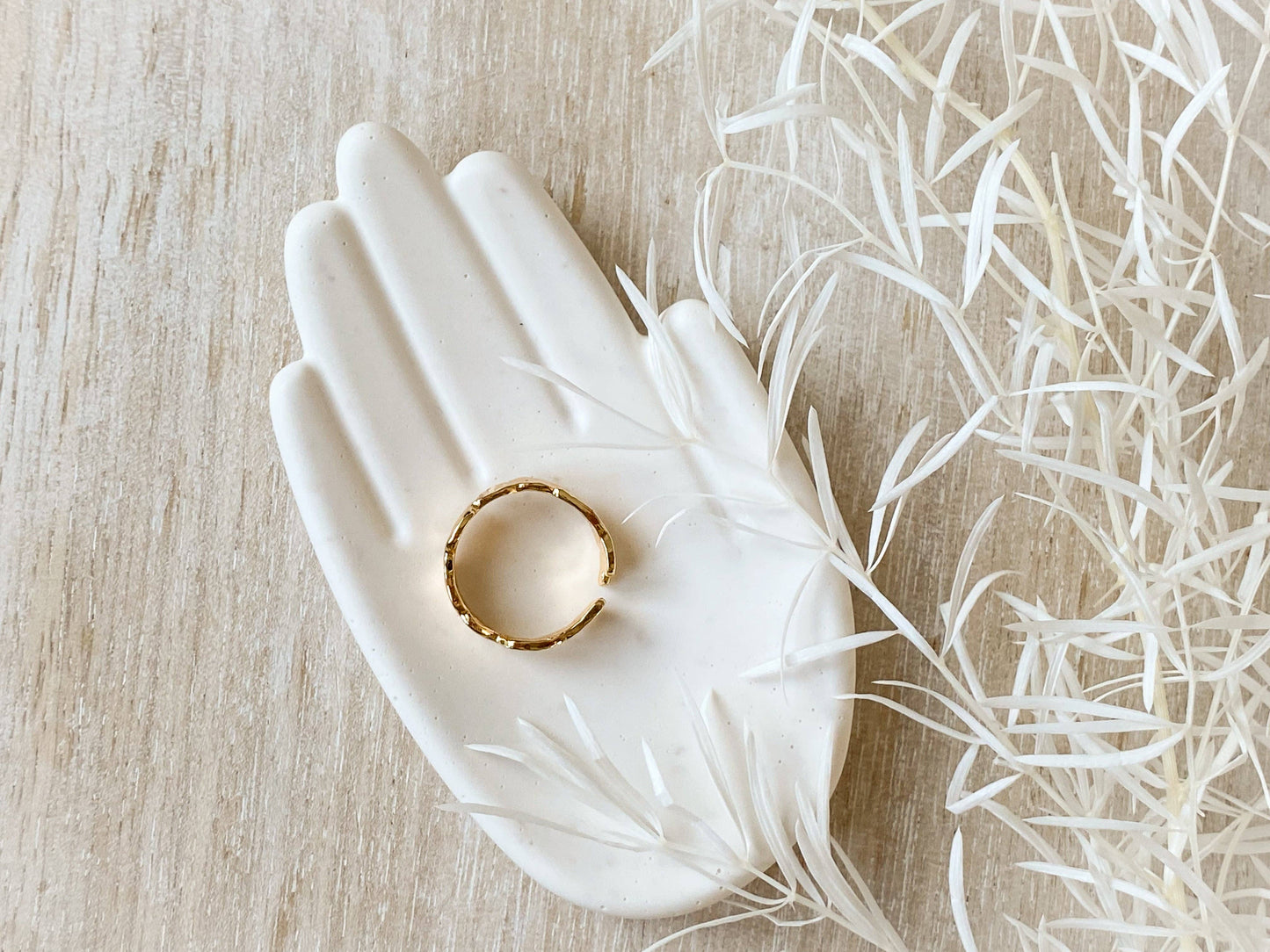 Agaveh Girl Malta Ring Gold