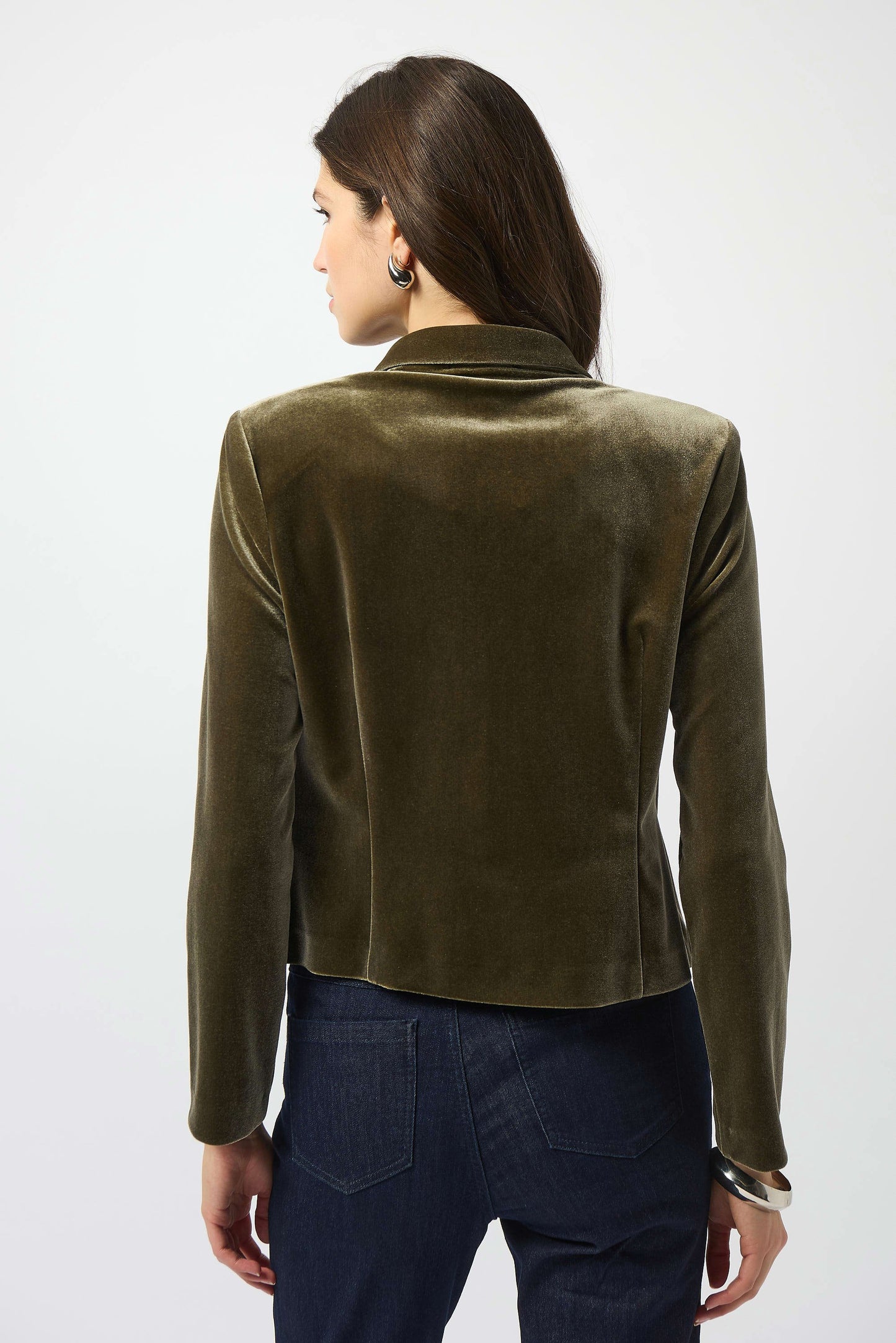 Velvet Knit Fitted Blazer
253193
Hots