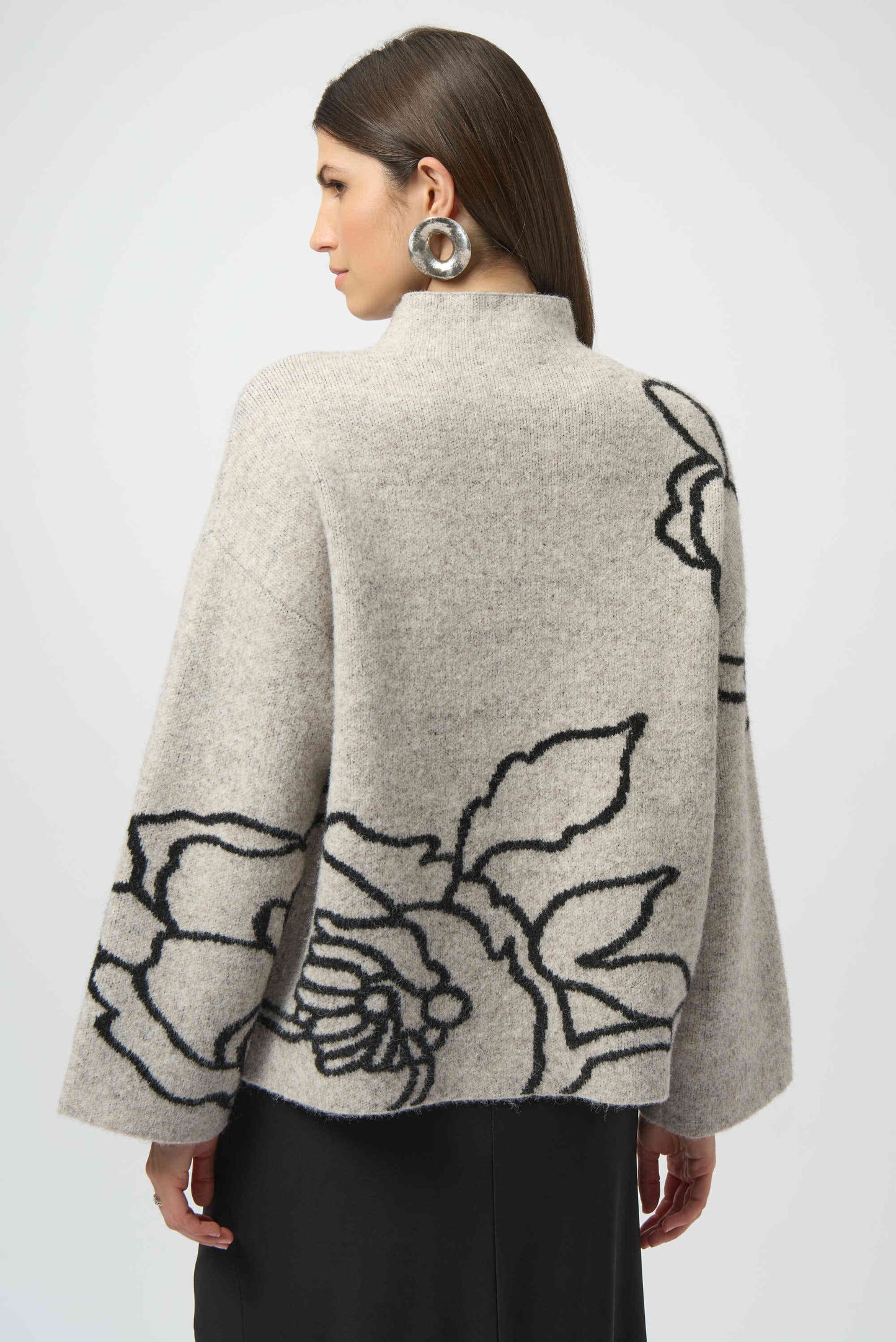 Sweater Knit Floral Print Pullover
254943