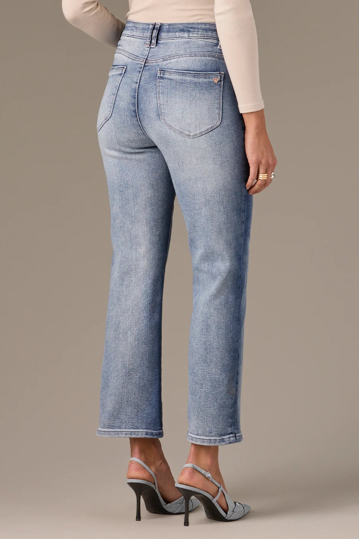 Wit & Wisdom Bennett Barely Boot Crop Jeans