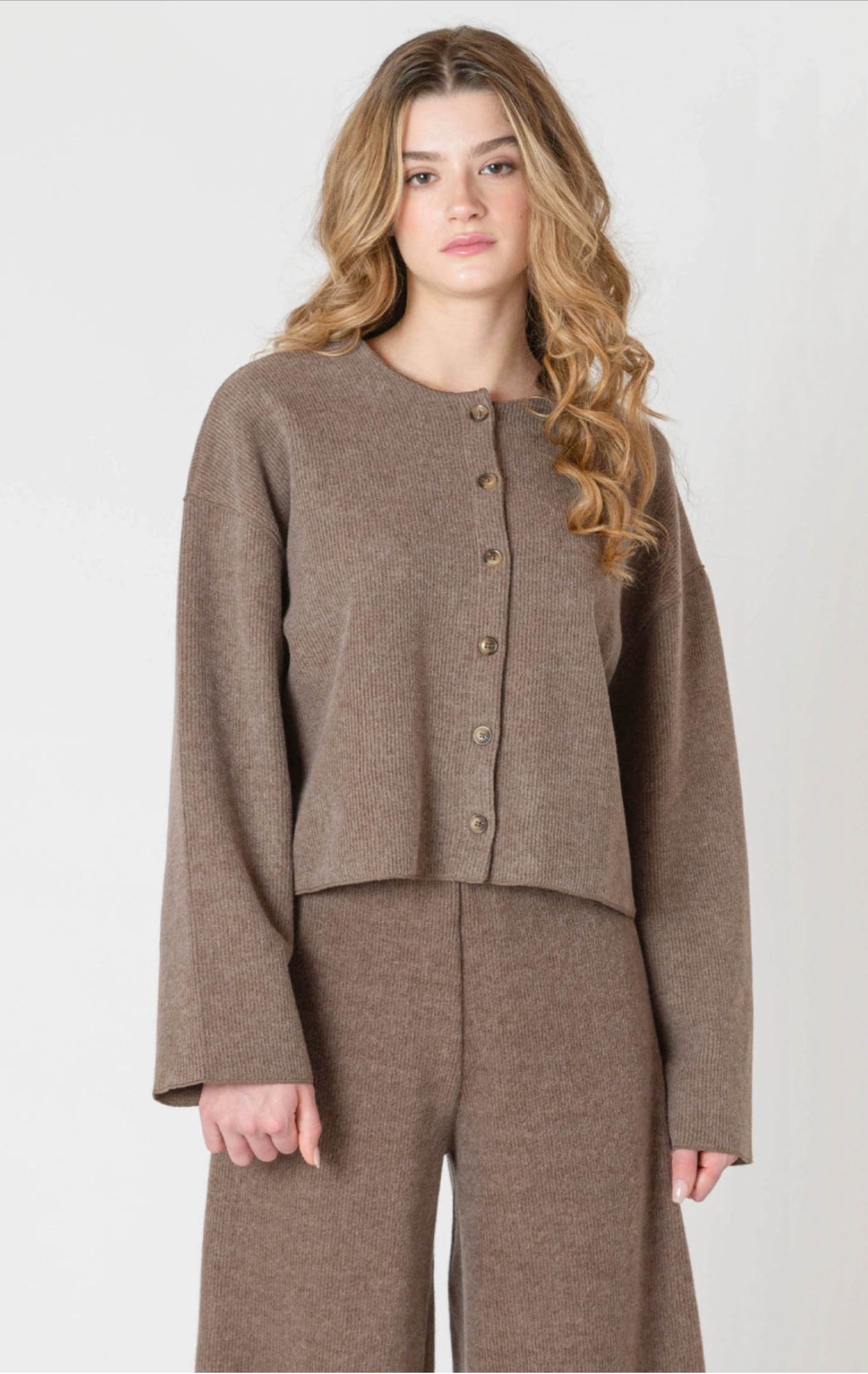 Room 34 Ribbed Cardigan Mocha