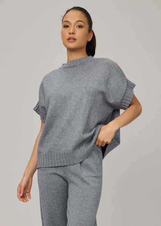 Pistache Oversized Knit Ribbed Vest Grey