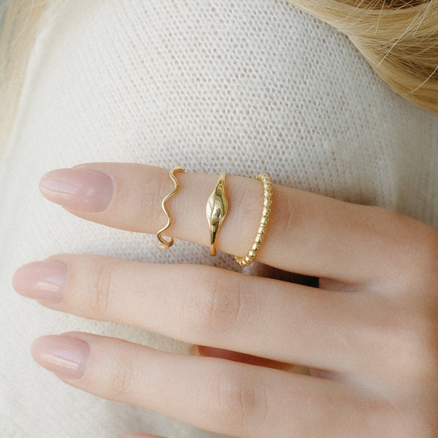 Petite Gold Jewelry Wave Ring