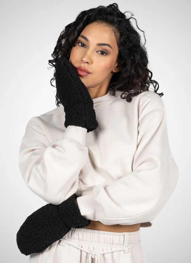 C’est Moi Teddy Mittens Black