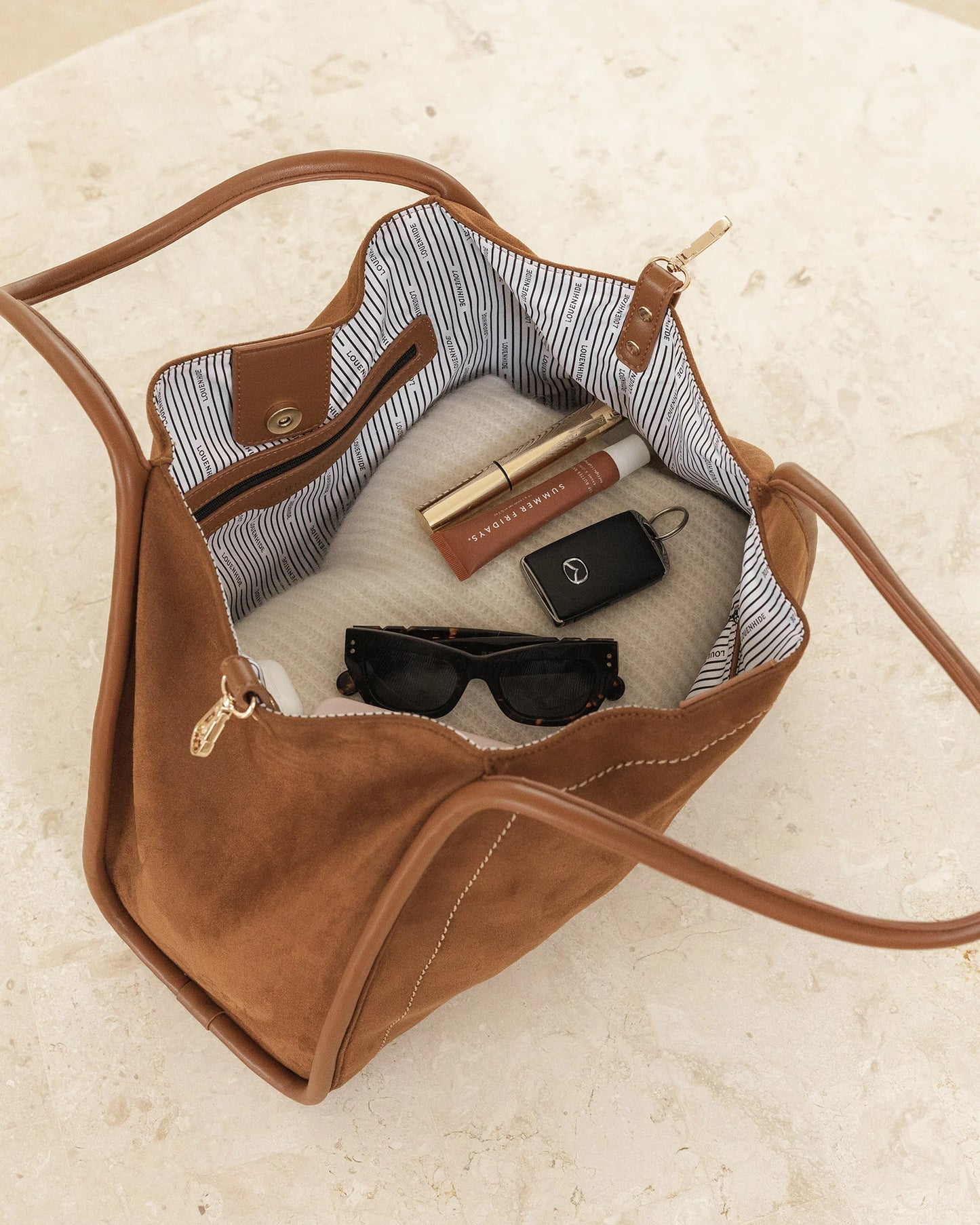 Louenhide Sutton Shoulder Bag Tan