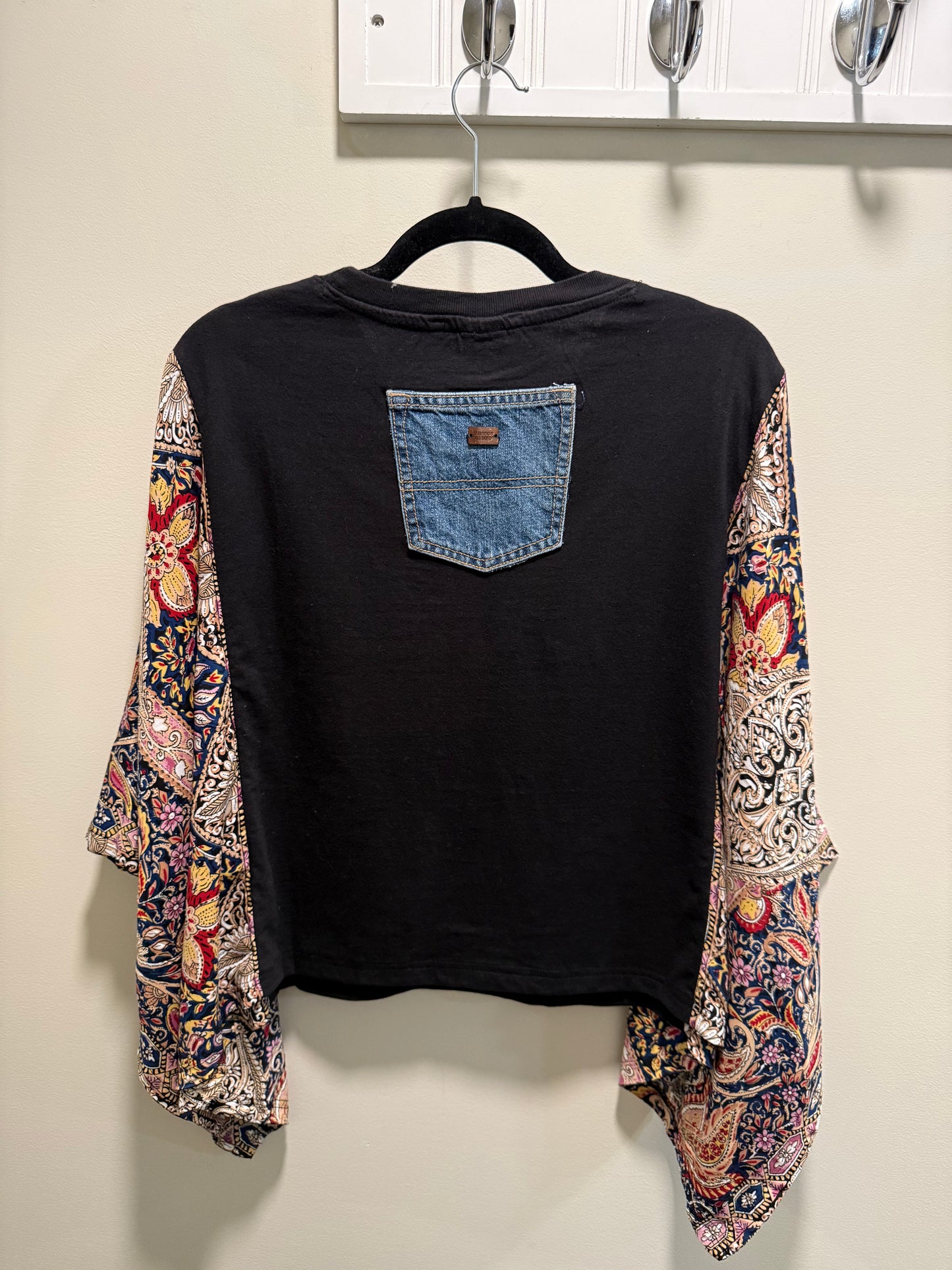 Shannon Passero The Beatles Pullover