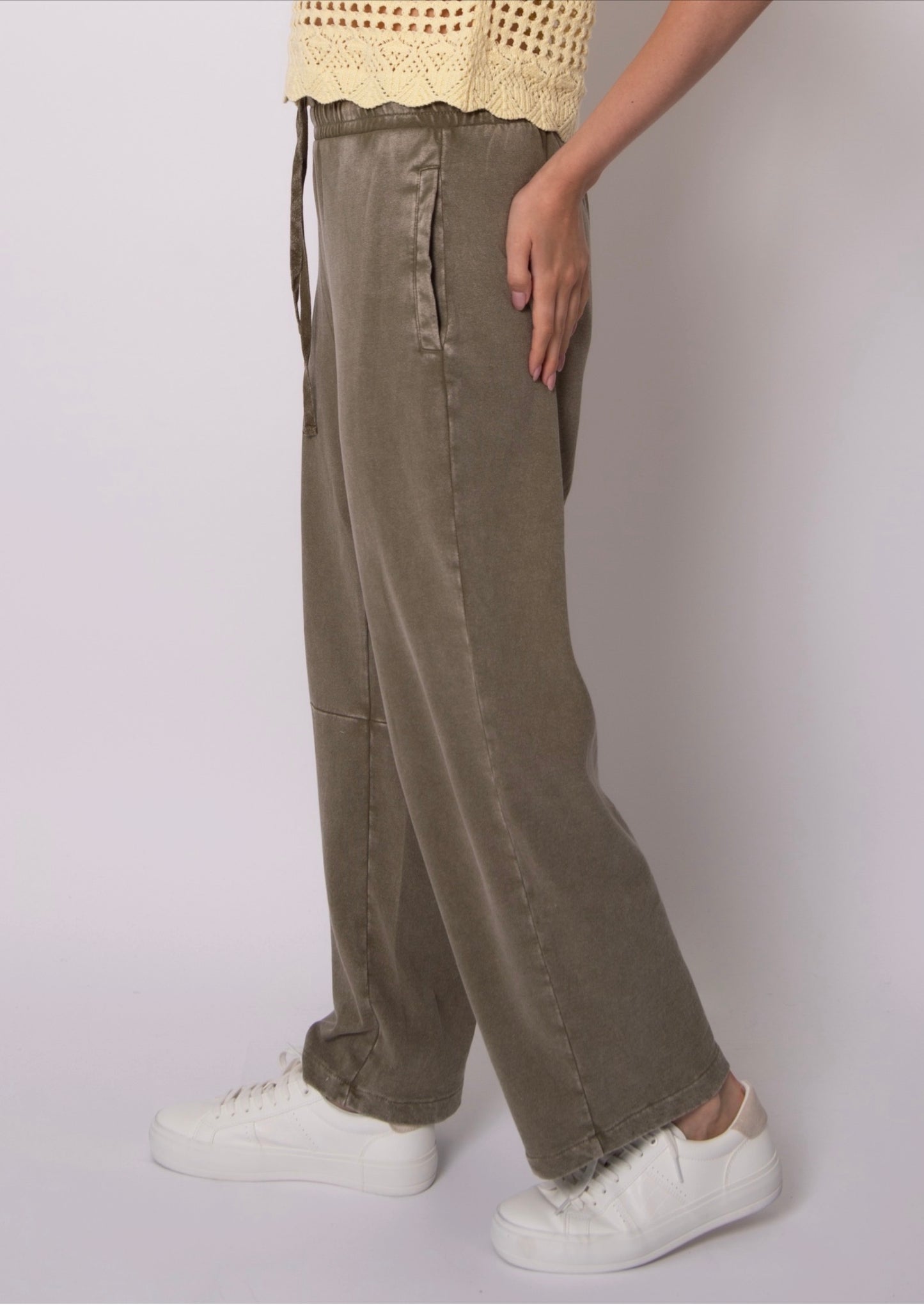 RD Style Padmala Pull On Joggers Olive