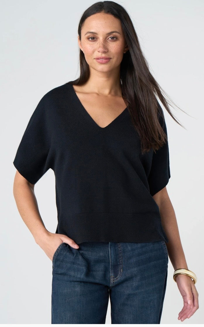 Short Sleeve V-neck Dolman Sweater Black