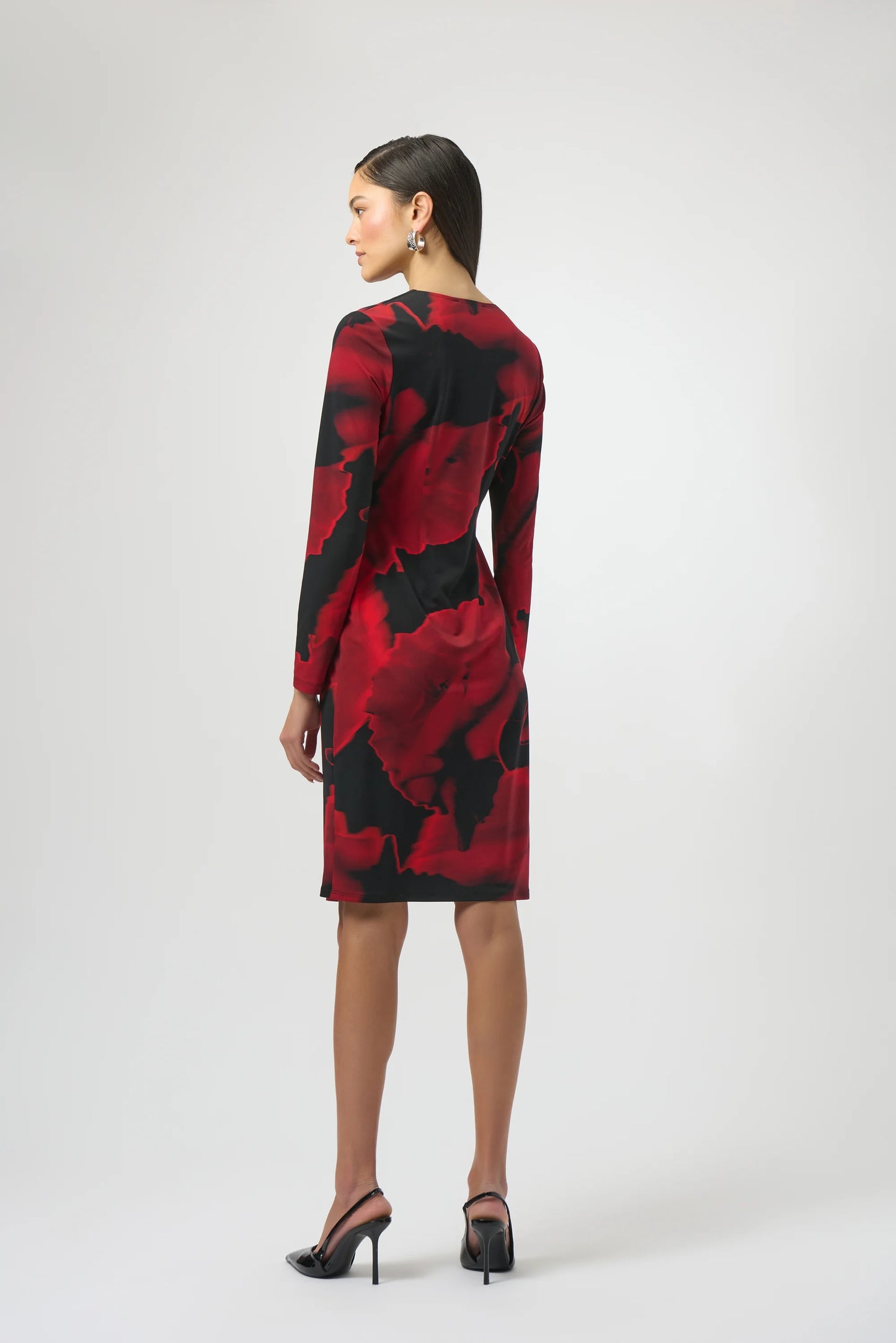 Silky Knit Abstract Print Wrap Dress
254088