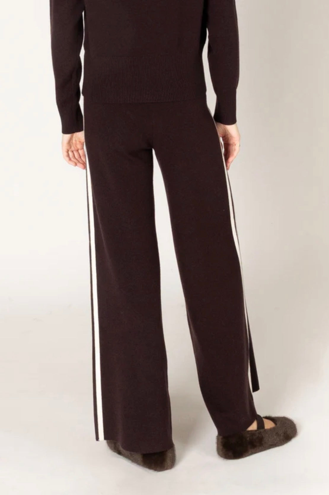 Lyla & Luxe Pico Stripe Pants Espresso