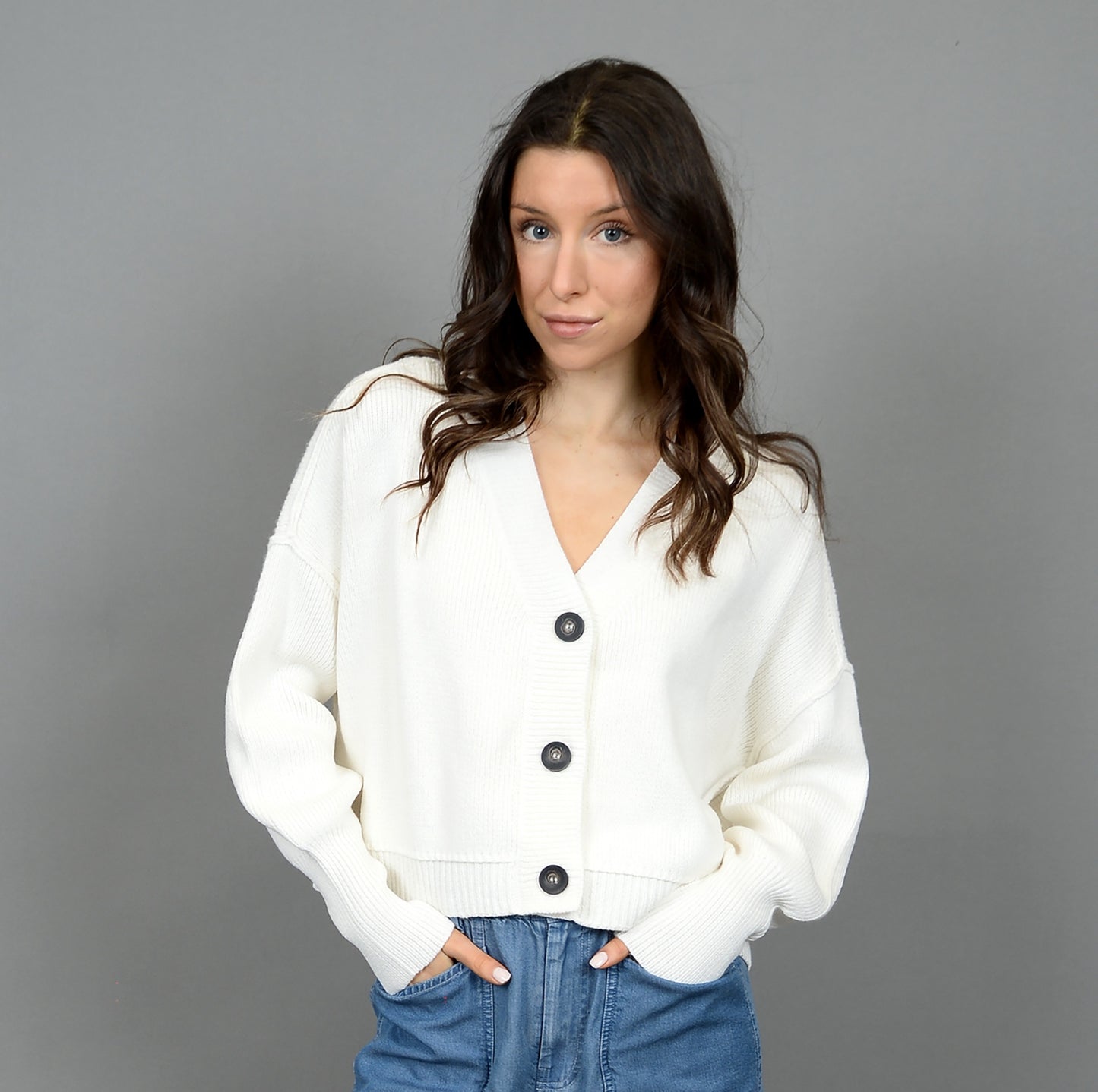 RD Style Sumire V-Neck Cardigan White