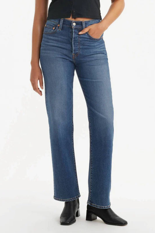 Levi’s Ribcage Straight Leg Jeans