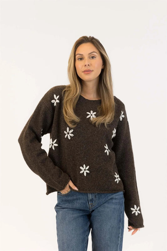 Lyla & Luxe Aiden Daisy Sweater
