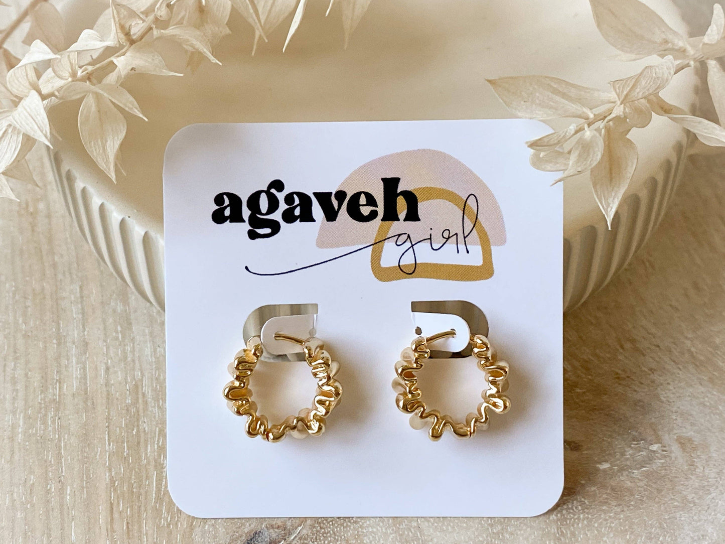 Agaveh Girl Ribbon Hoop Earrings