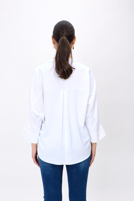 Woven Buttoned Collar Boxy Top
242057 White