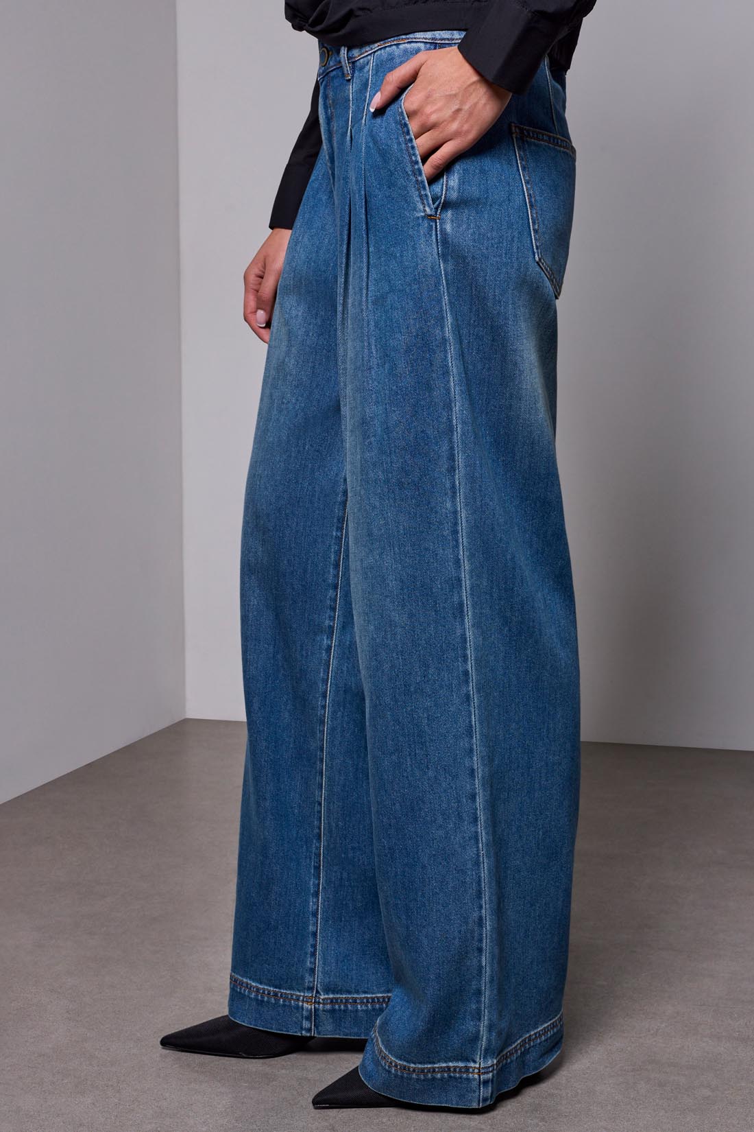 Tribal Blue Thread Audrey Pleat Jeans