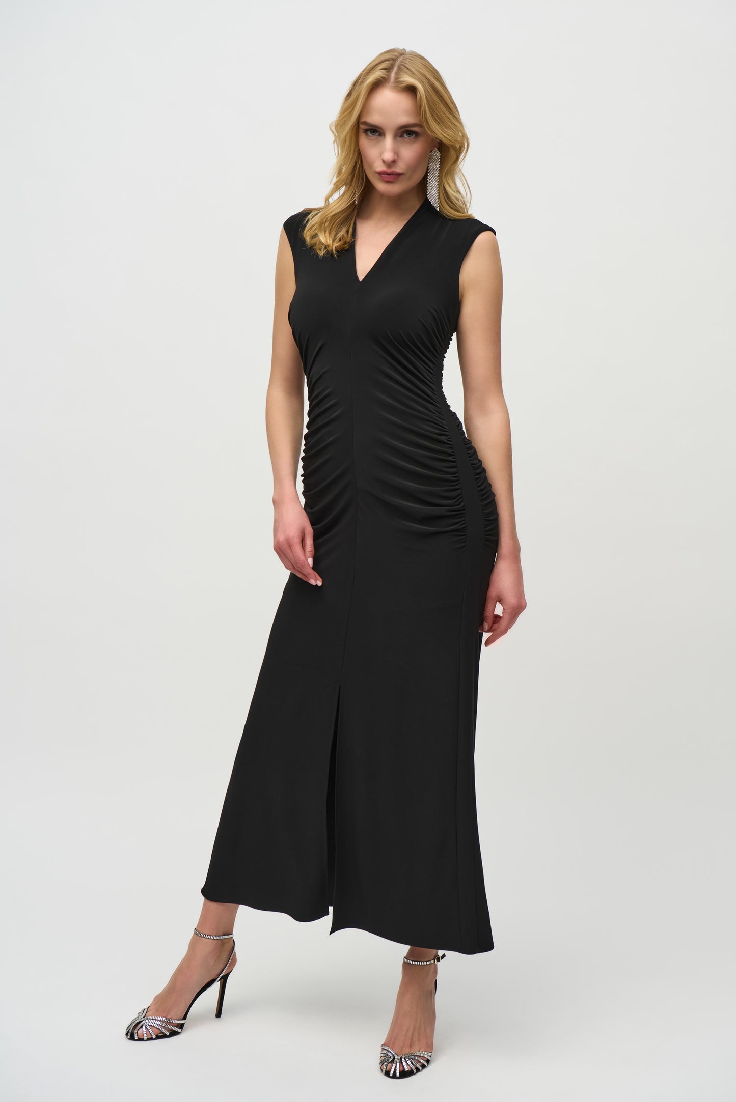 SIlky Knit Shirred Maxi Dress
244132