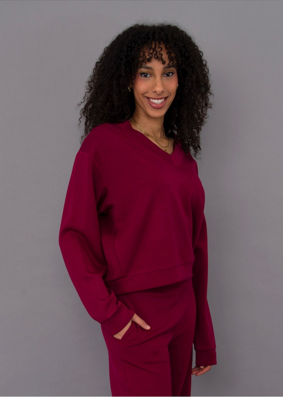 RD Style Vy Soft Knit V-Neck Pullover Cranberry