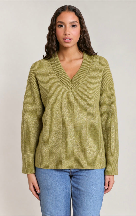 Dex V-Neck Sweater Leaf Green