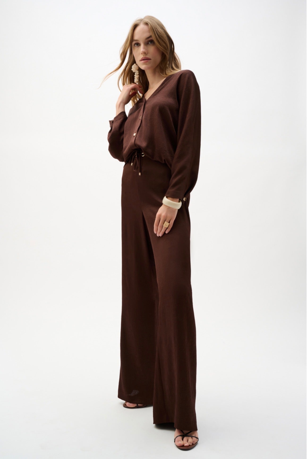 Joseph Ribkoff Crushed Satin Wide Leg Pull-On Pants With Drawstring 262152