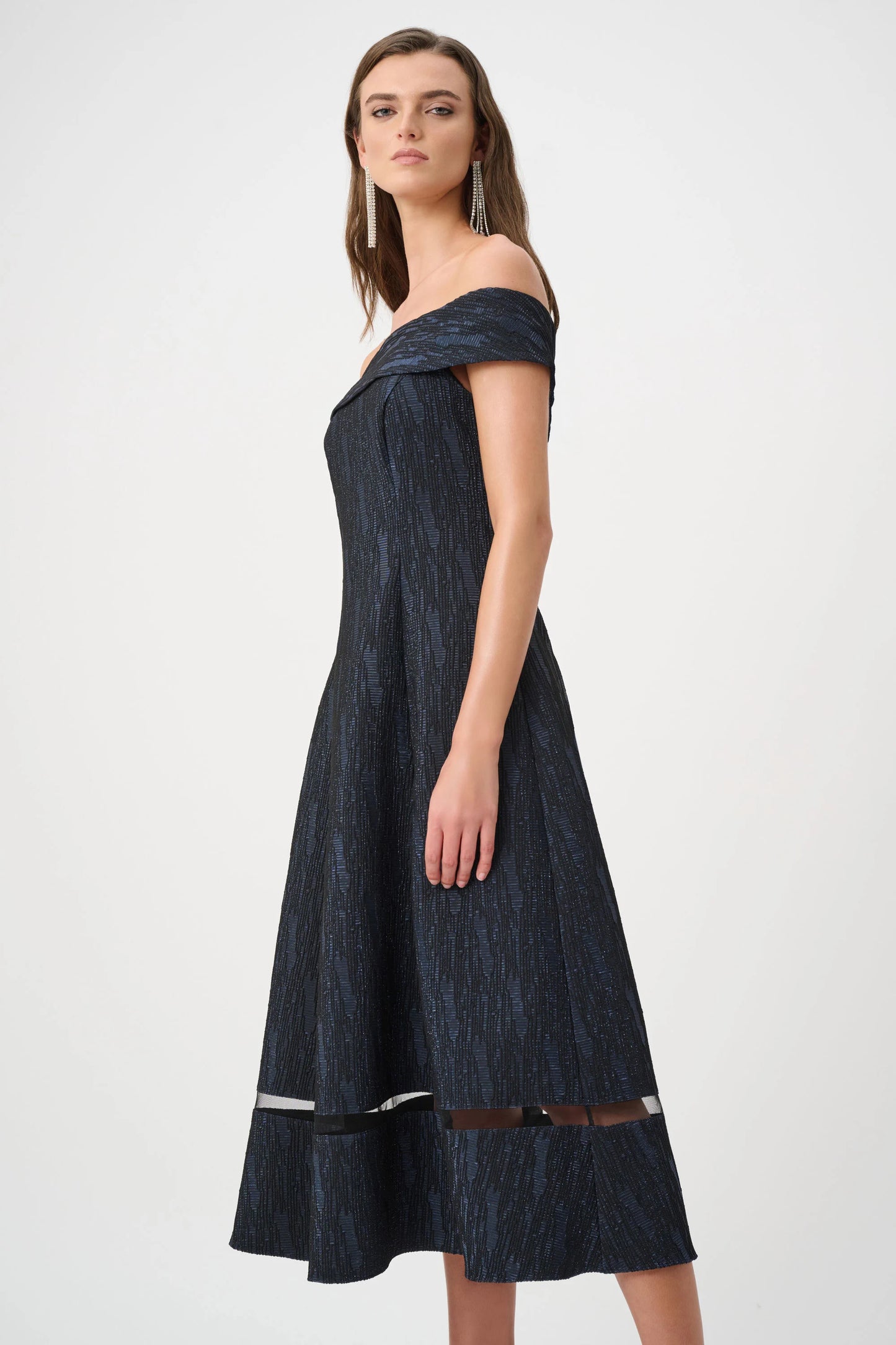 Signature | Foil-Textured Jacquard Off-Shoulder Fit and Flare Dress
263742