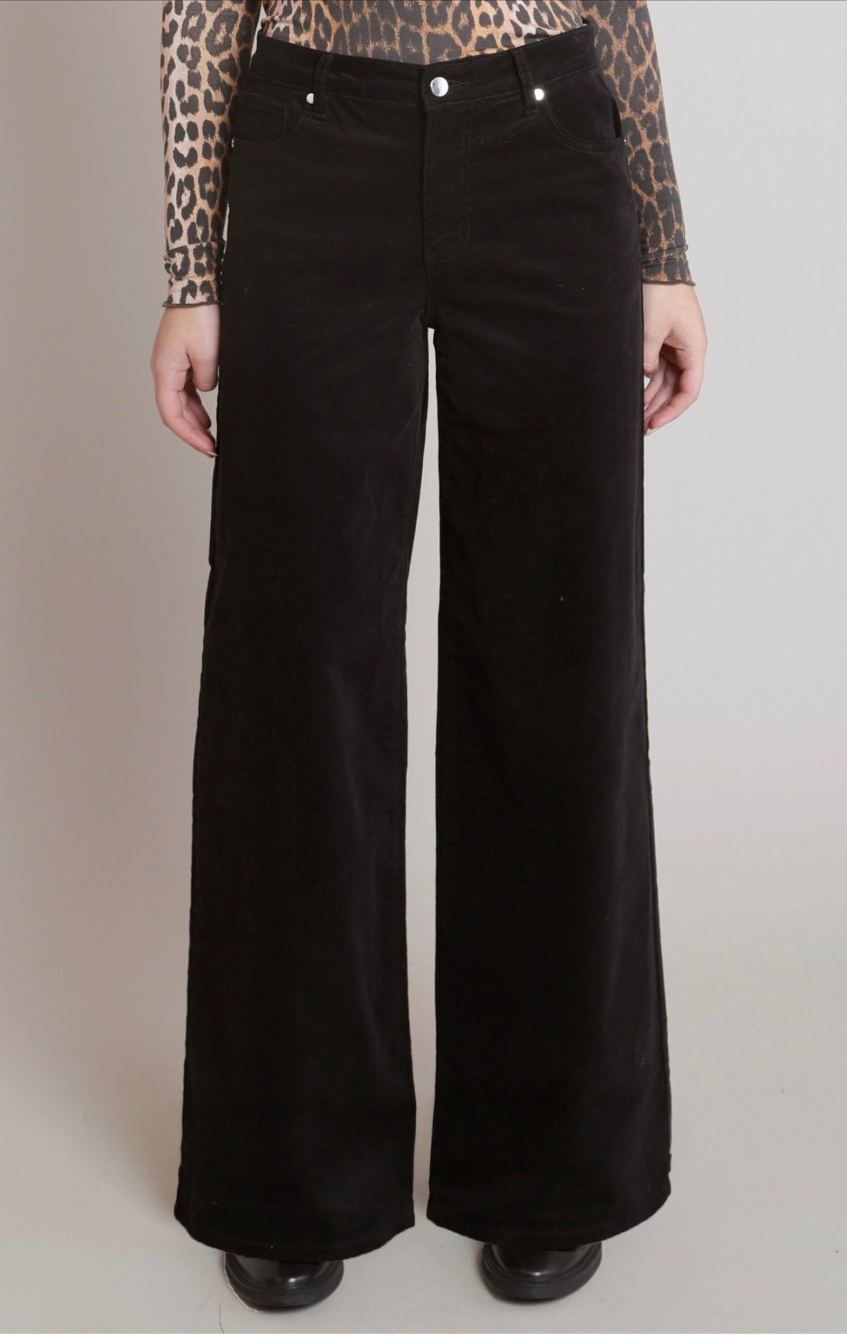 Dex Corduroy Wide Leg Pants Black