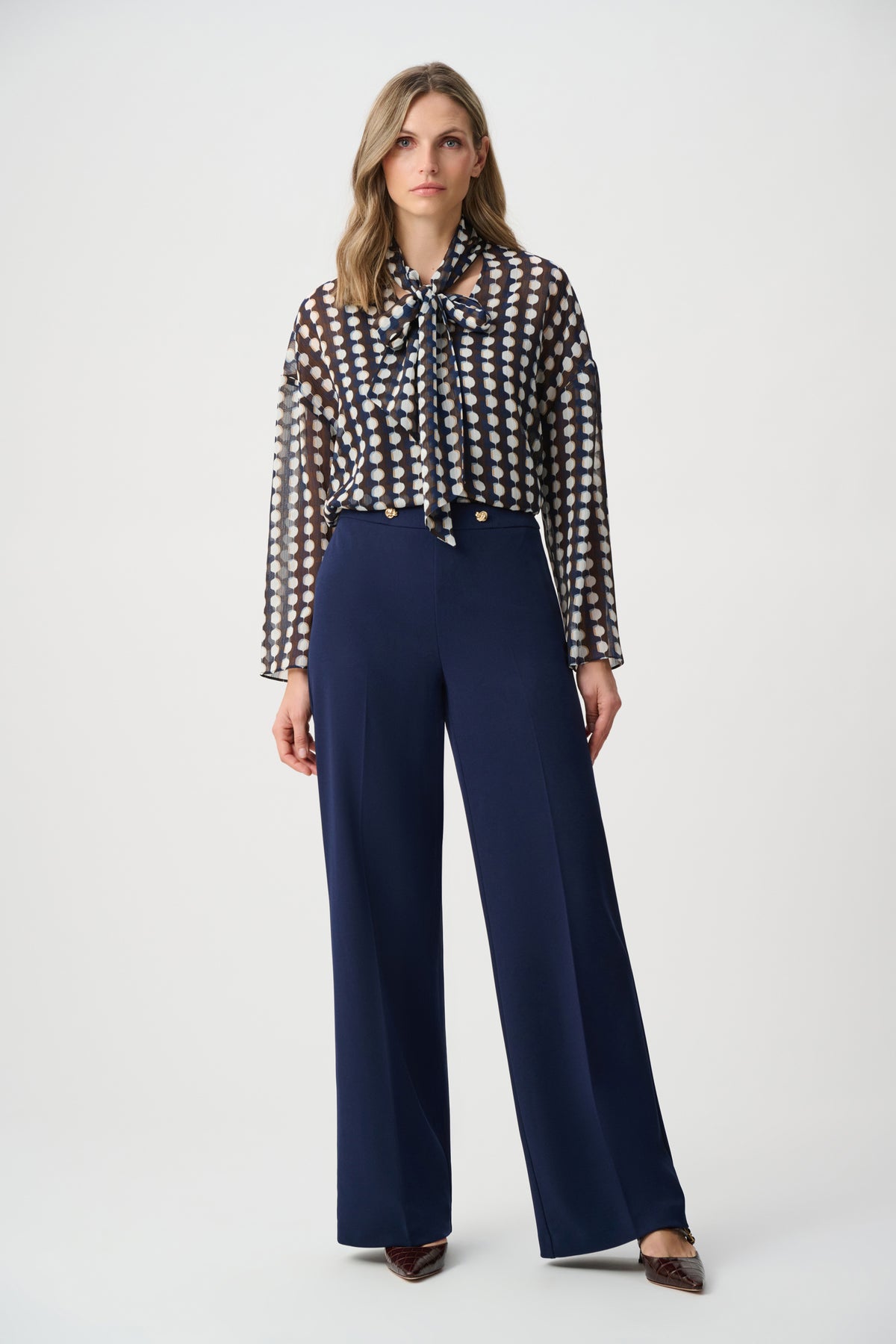 Chiffon Geometric-Print Tie-Neck Blouse
263102