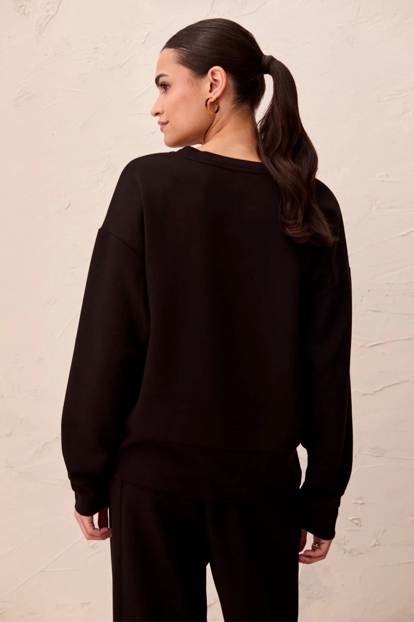 Tribal Techno Lux V-Neck Pullover Black