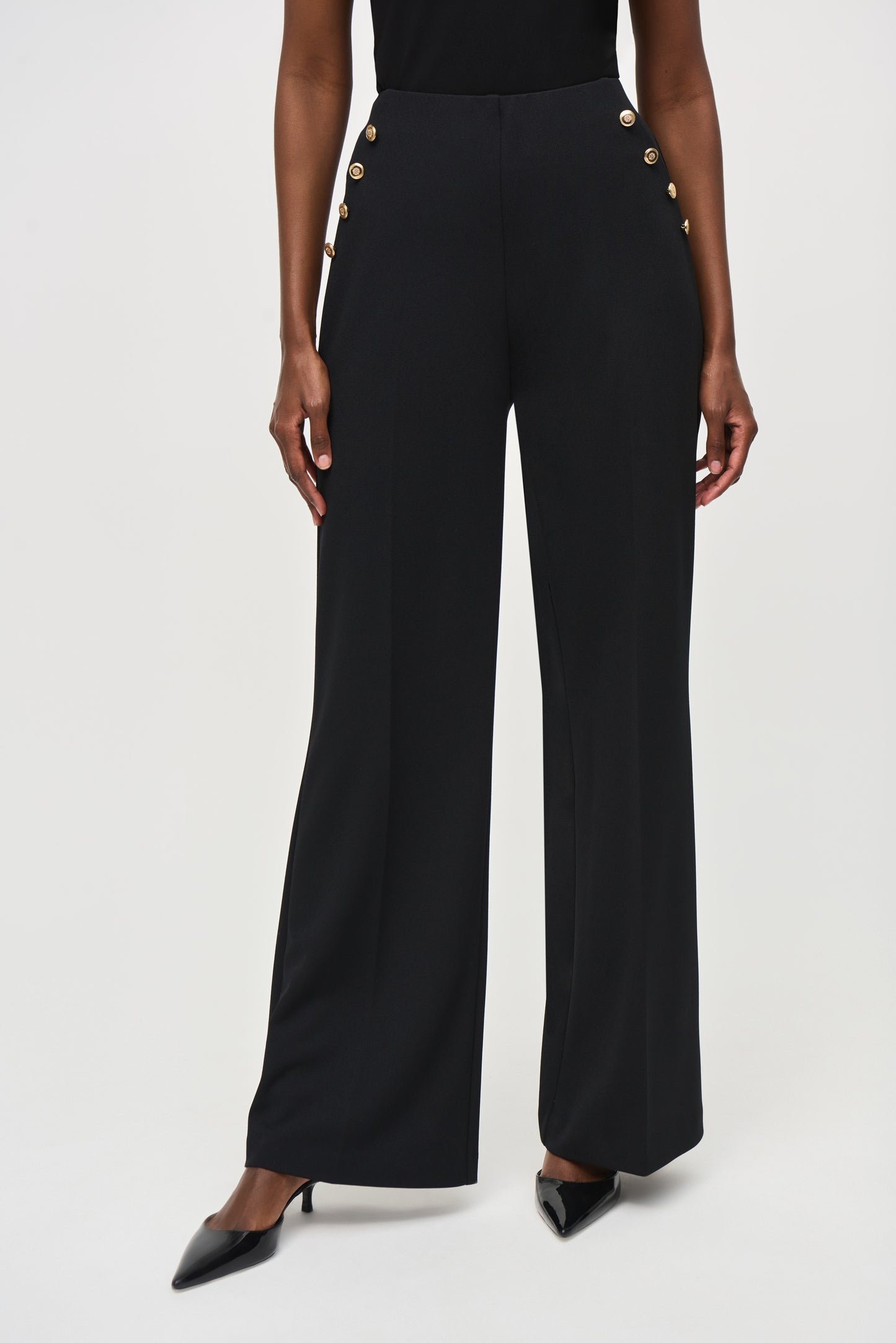 Scuba Crepe Wide-Leg Pull-On Pants
243046
Hots/Magazine Style