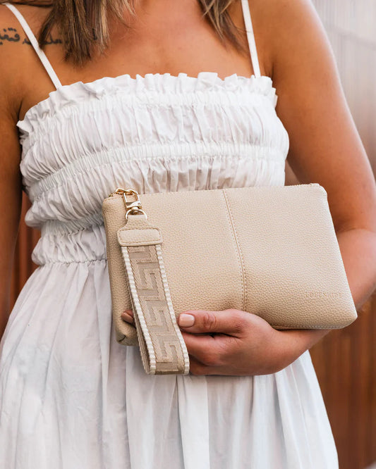 Louenhide Mimi Gia Wristlet Biscotti
