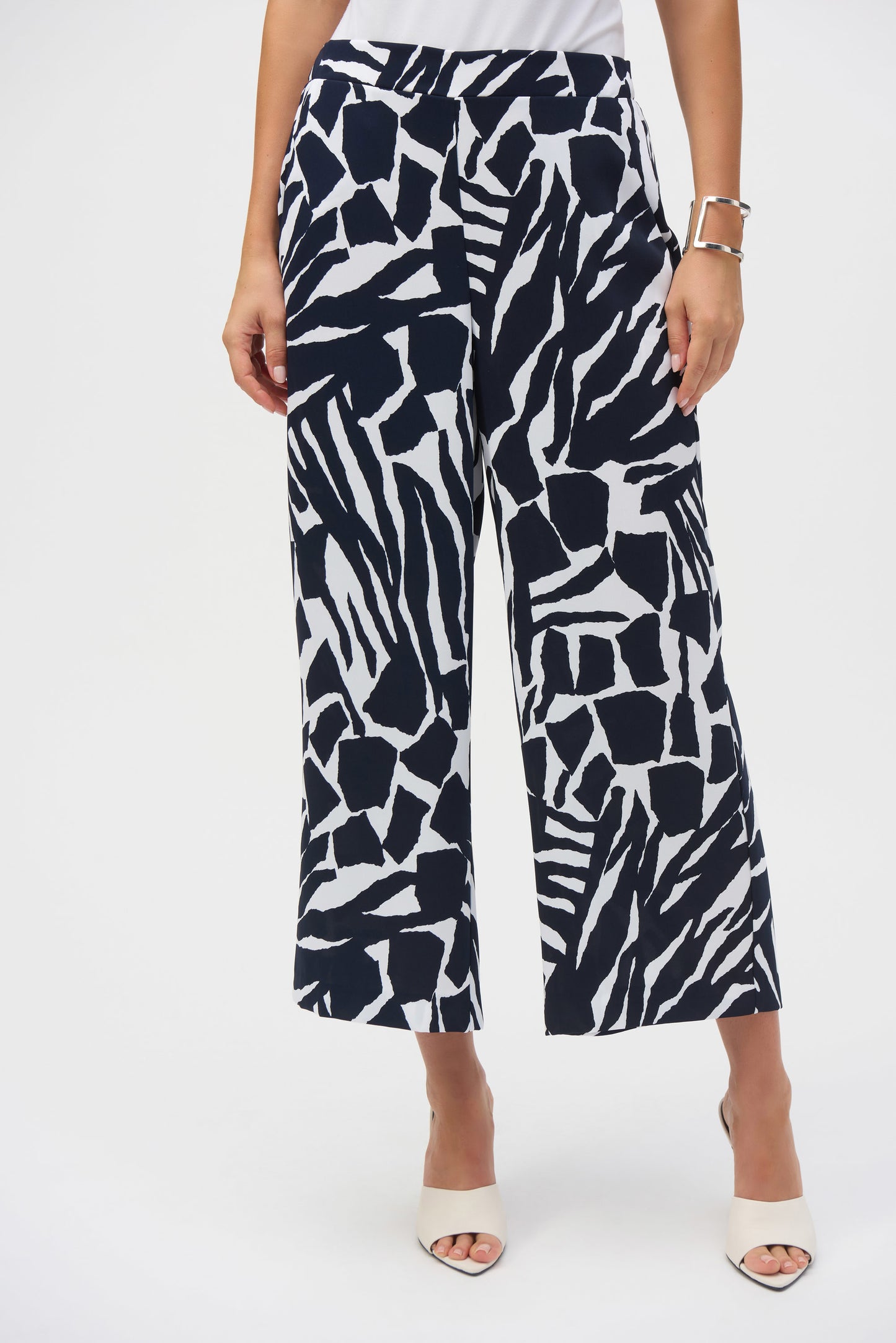 Joseph Ribkoff Woven Abstract Print Pull-On Culotte Pants 252145