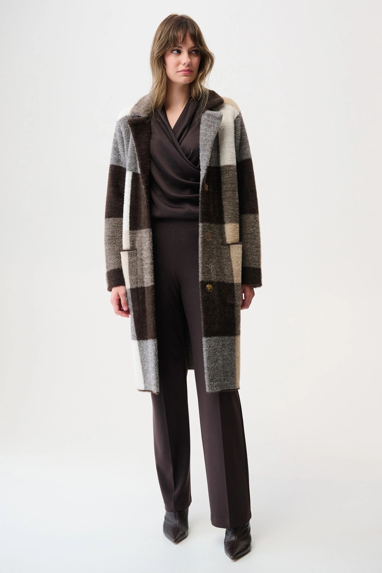 Feather Yarn Abstract Print Sweater Coat
254975
