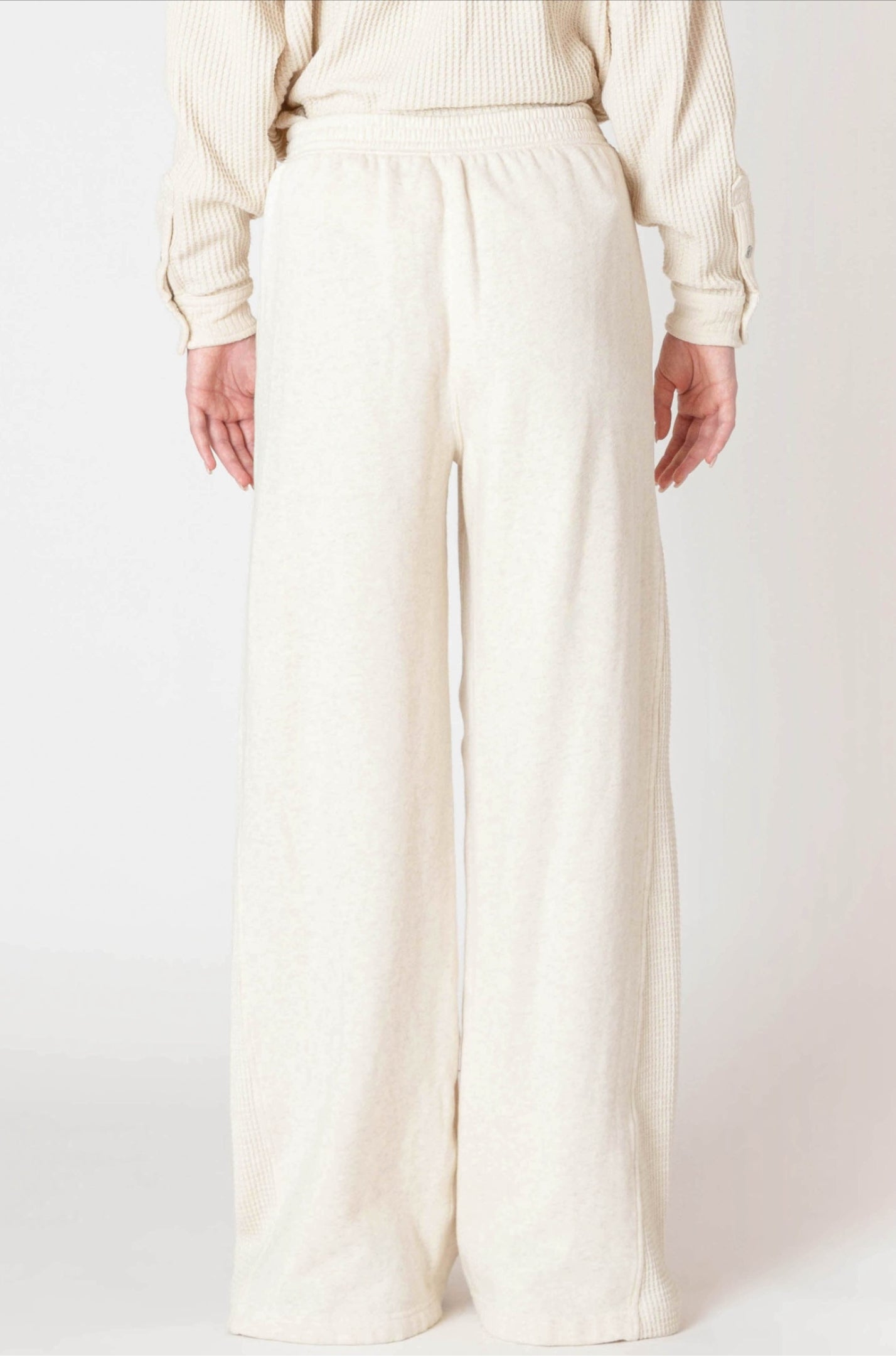 Room 34 Wide Leg Jogger