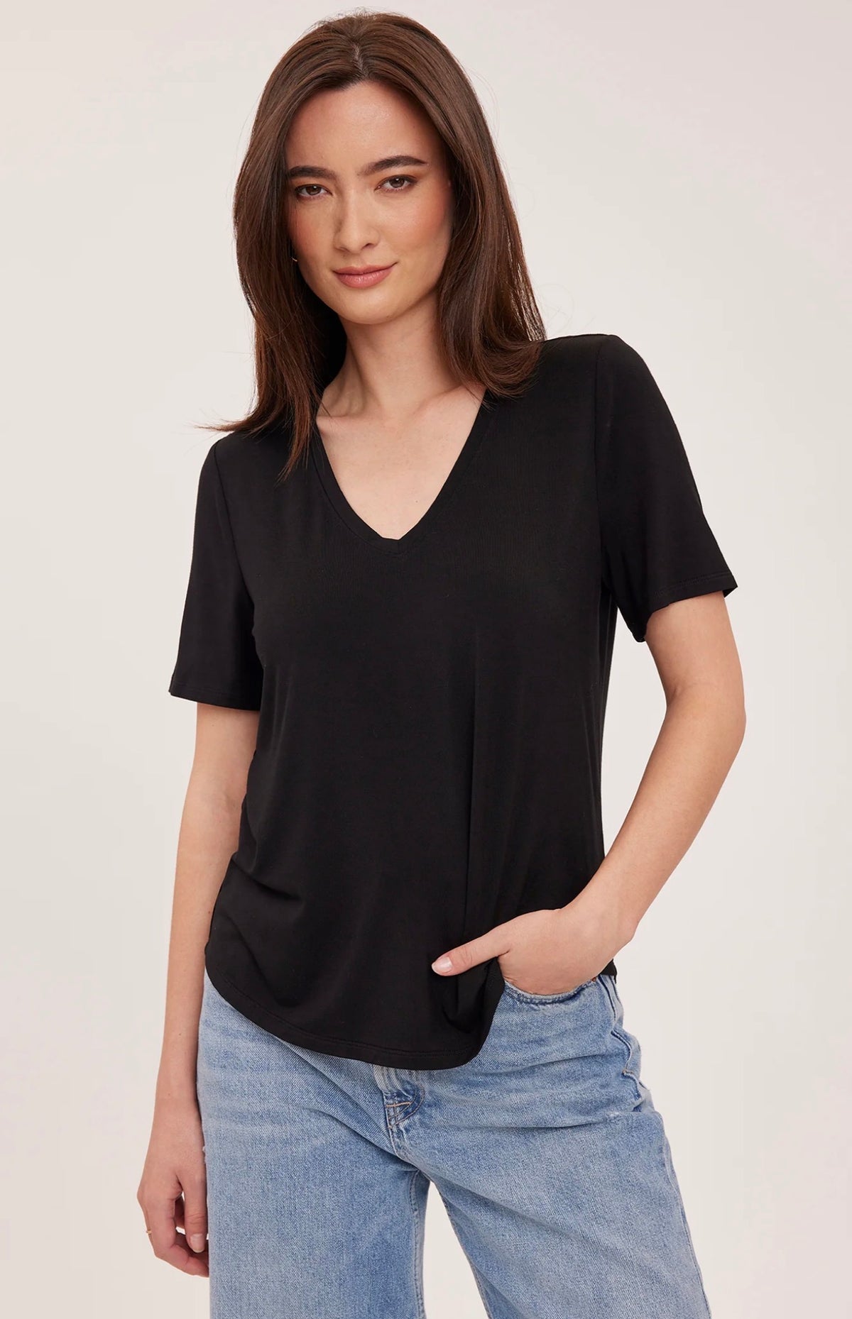 Gentle Fawn Jamie V-Neck Tee Black