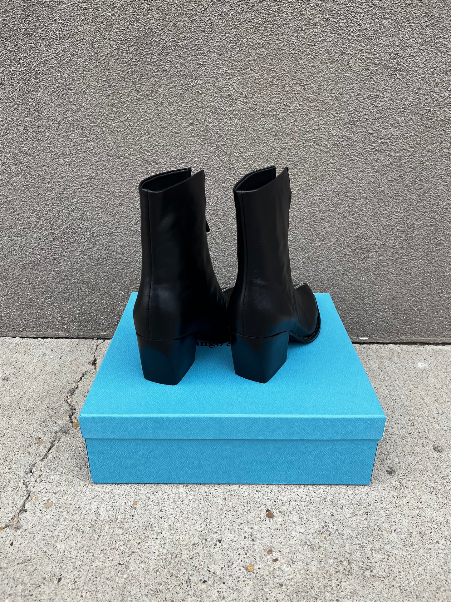 Django & Juliette Melinna Boot Black