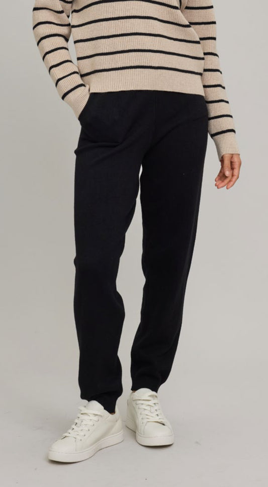 Pistache Fine Knit Jogger Pant Black