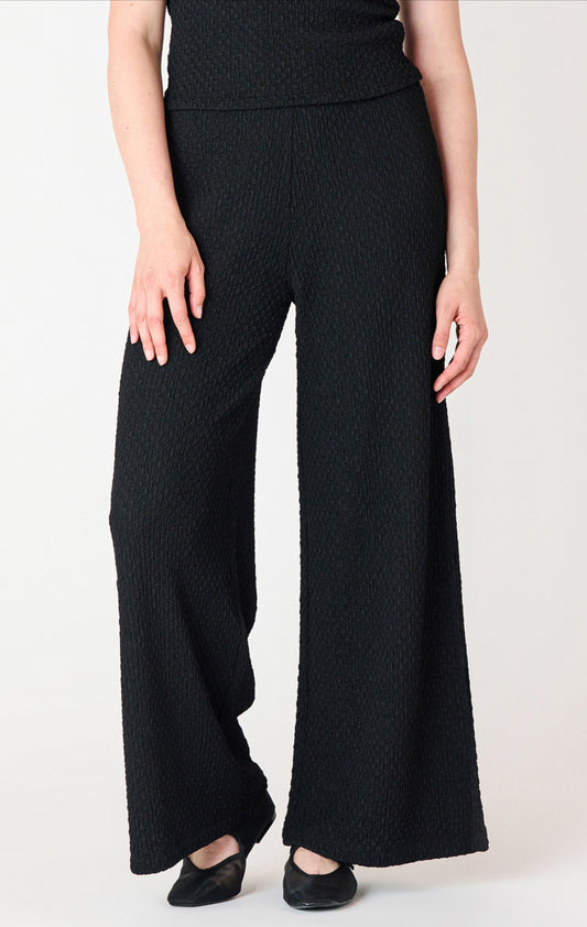 Dex Textured Flowy Pants Black