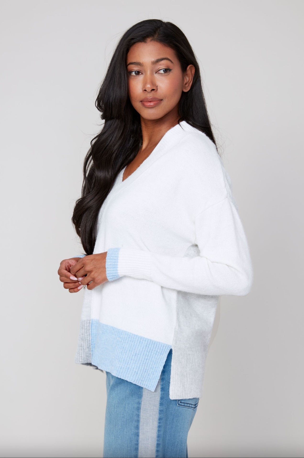 Renuar V-Neck Sweater Bluebell