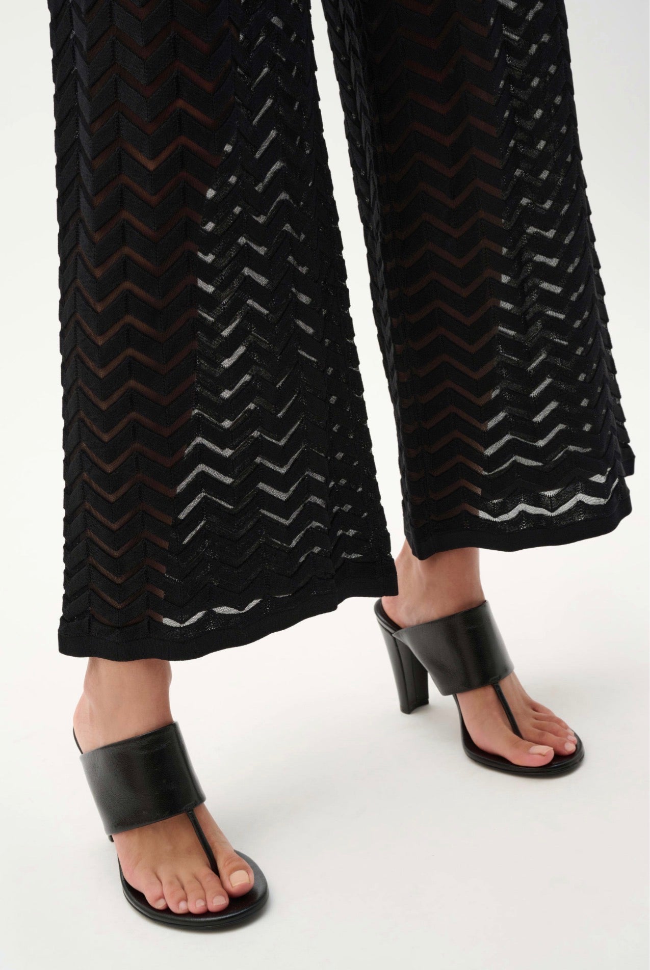 Joseph Ribkoff Viscose Jacquard Knit Chevron Stitch Culotte Pants 262933