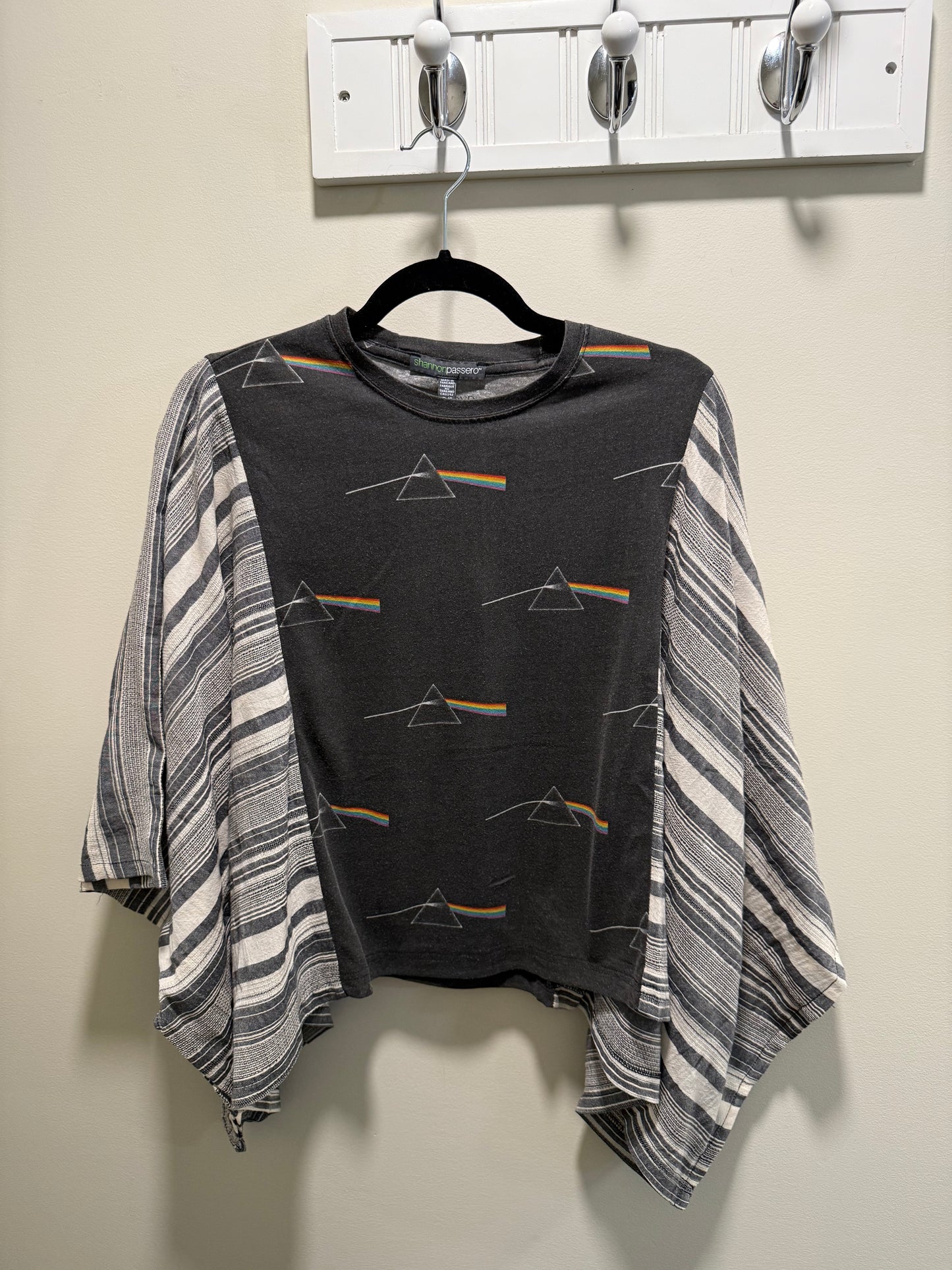 Shannon Passero Pink Floyd Pullover