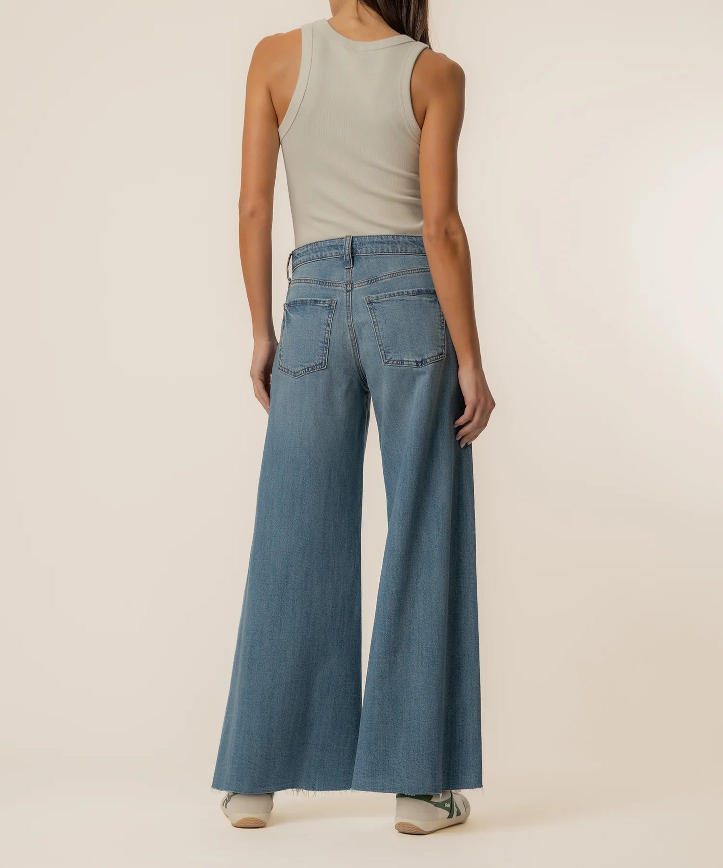 Kut Blake Super Wide Leg Jeans