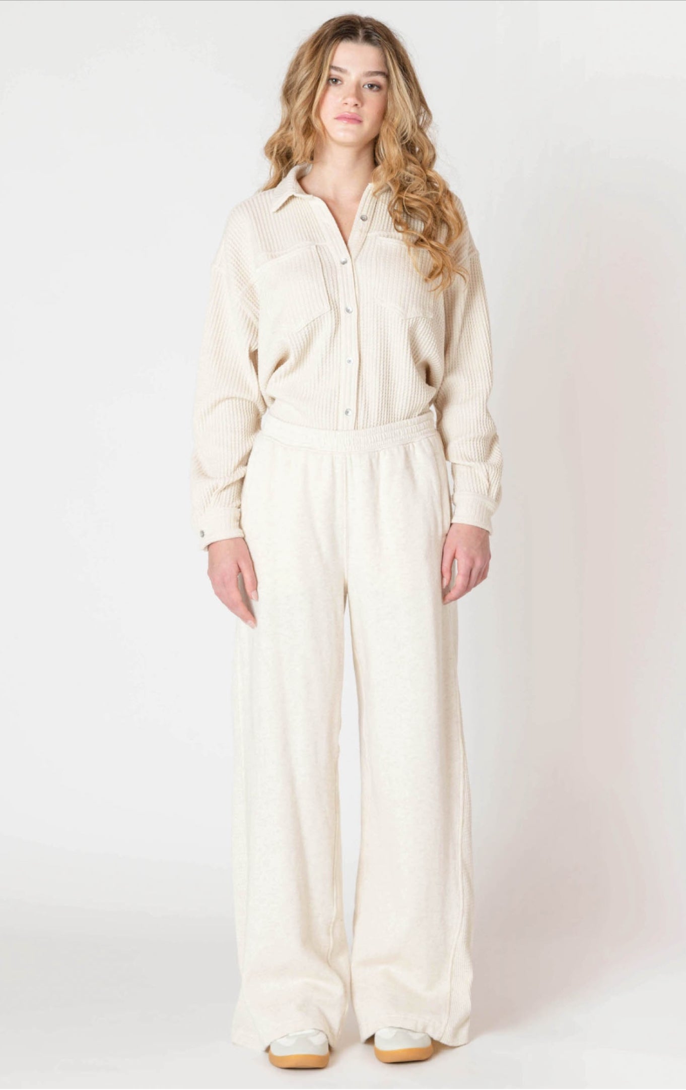 Room 34 Wide Leg Jogger