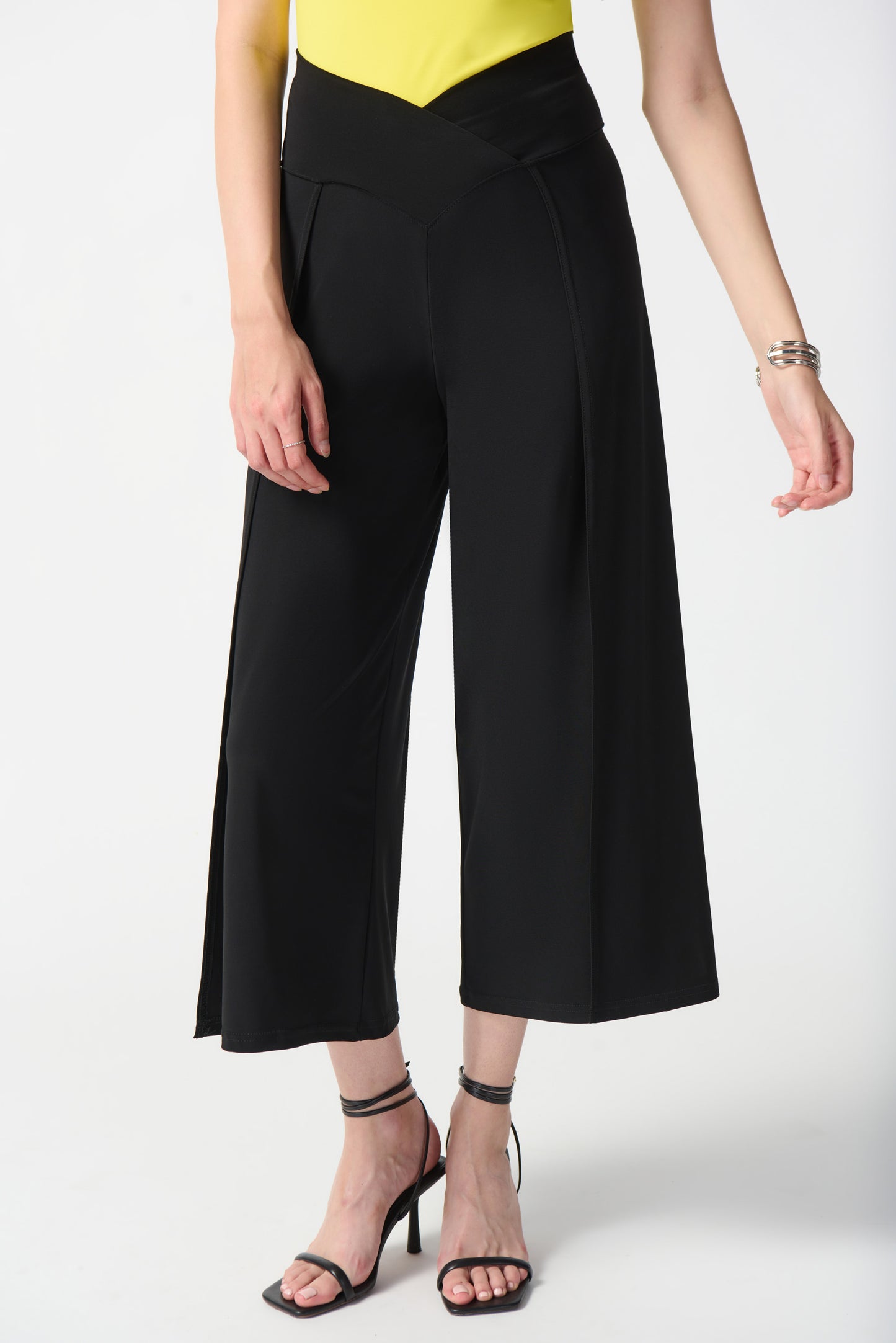 Silky Knit Pull-On Culotte Pants
242026